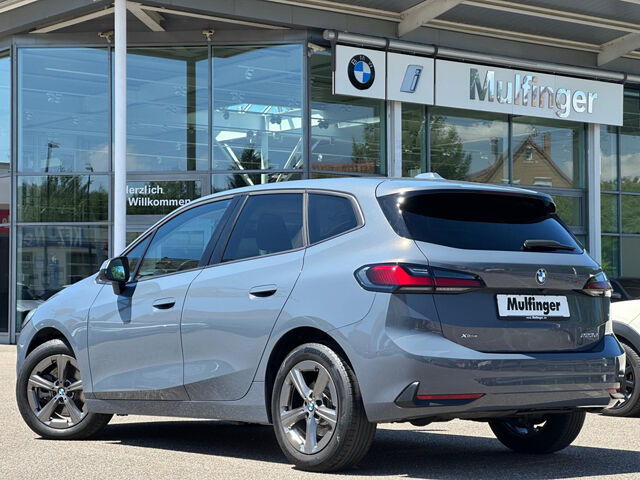 BMW 223 Active Tourer 223d xDrive AT.Sports.HUD ACC SuView Ad-LED AHK Bluetooth Navi Klima PDC el. Fenster Ansicht 8 für Fahrzeugdetailseite