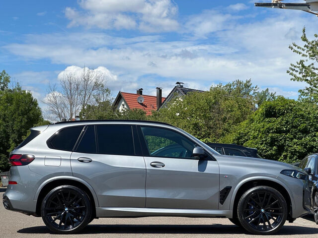 BMW X5 x40i M Sport PRO ACC HUD SuView Ha/Ka.AHK 22 Sportpaket Bluetooth Navi LED Klima PDC el. Fenster Ansicht 4 für Fahrzeugdetailseite