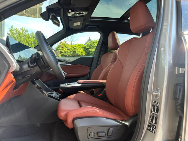 BMW X1 x23d M Sport PRO Massage ACC Pano.360Â°H/K.AHK Sportpaket Bluetooth HUD Navi LED Klima PDC el. Ansicht 11 für Fahrzeugdetailseite