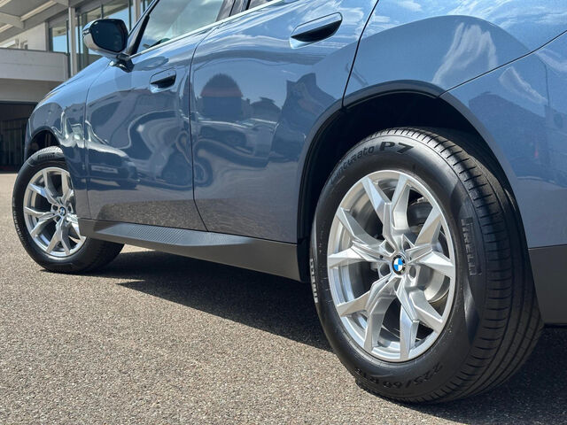 BMW X3 x20i Sports.Sitzbel.Kamera DrivAss.Har/Ka.AHK Bluetooth Navi LED Vollleder Klima PDC el. Fenster Ansicht 10 für Fahrzeugdetailseite