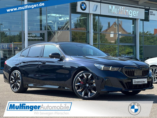BMW 540 d xDr.M Sport Pro AutobhanAss.Bow&Wil.AHK 21 Sportpaket Bluetooth HUD Navi LED Vollleder Klima PD Ansicht 1 für Fahrzeugdetailseite