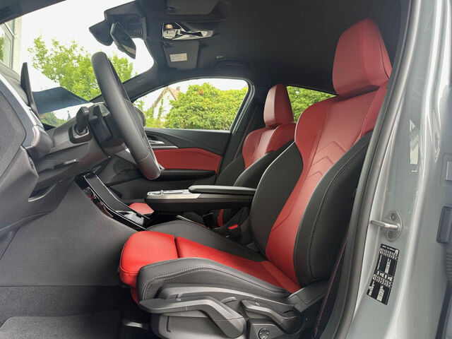 BMW X2 s20d M Sport Pro HUD ACC AktivS.Icon.SuView20 Sportpaket Bluetooth Navi LED Vollleder Klima PDC e Ansicht 11 für Fahrzeugdetailseite