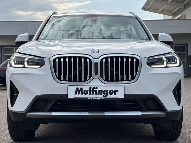 BMW X3 x30e Sports.HUD SurView.LiveProf.HiFi DrivAss Bluetooth Navi LED Klima Standhzg PDC el. Fenster Ansicht 3 für Fahrzeugdetailseite