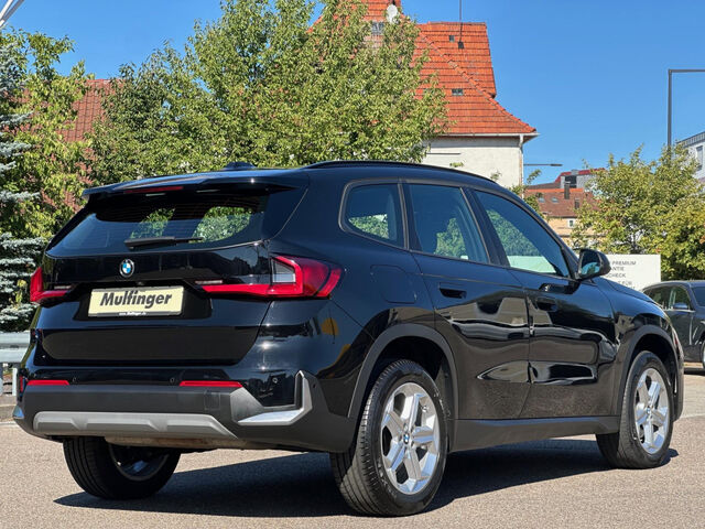 BMW X1 s20i HUD Sur-View Ad-LED Live-Prof.KomfZ.18 Bluetooth Navi Klima PDC el. Fenster Ansicht 7 für Fahrzeugdetailseite