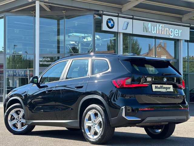 BMW X1 s20i HUD Sur-View Ad-LED Live-Prof.KomfZ.18 Bluetooth Navi Klima PDC el. Fenster Ansicht 9 für Fahrzeugdetailseite
