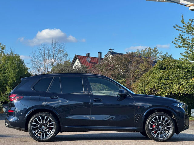 BMW X5 x40i M Sport PRO ACC Standh.Sitzbel.PanoD.AHK Sportpaket Bluetooth HUD Navi LED Klima Standhzg PD Ansicht 4 für Fahrzeugdetailseite