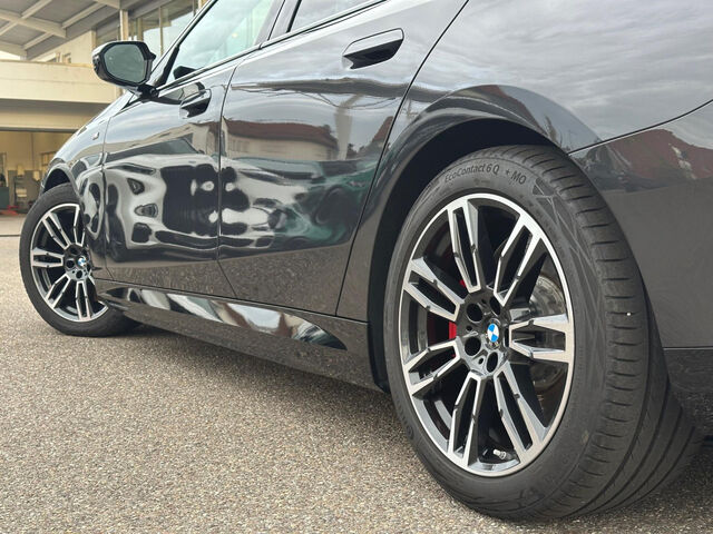 BMW i5 M60 T.M Pro Ico.IntAktL.AutoBahnAss.Lenkradh. Sportpaket Bluetooth HUD Navi LED Vollleder Klima S Ansicht 10 für Fahrzeugdetailseite