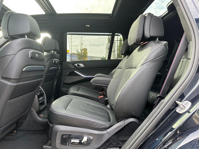 BMW X7 M60i M Pro 6-Sitze Sky AHK eh-UPE: 155619,- Sportpaket Bluetooth HUD Navi LED Vollleder Klima Luf Ansicht 15 für Fahrzeugdetailseite