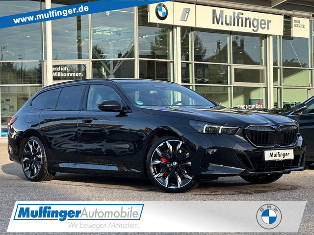 BMW 550 e xDr.M PRO M Multisitz.IntAktiv.Pano.B+W.AHK Sportpaket Bluetooth HUD Navi LED Vollleder Klima A Ansicht 1 für Fahrzeugdetailseite