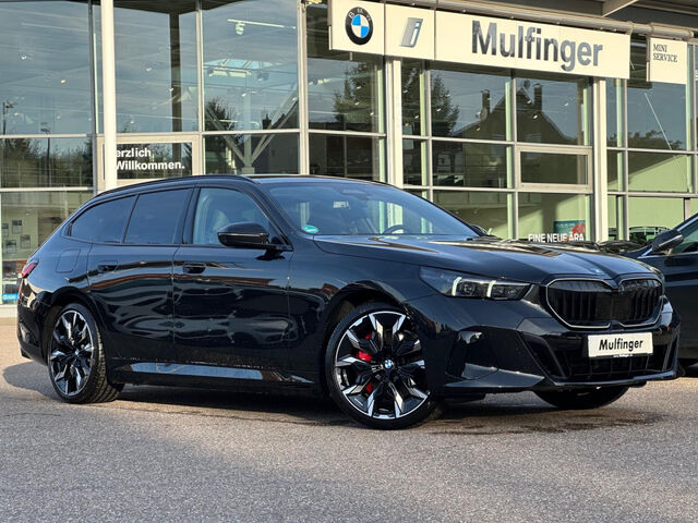 BMW 550 e xDr.M PRO M Multisitz.IntAktiv.Pano.B+W.AHK Sportpaket Bluetooth HUD Navi LED Vollleder Klima A Ansicht 2 für Fahrzeugdetailseite