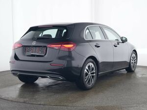 MERCEDES-BENZ A 180 d Progressive Line Advanced*R.-Kamera*LED*...