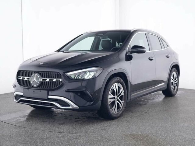 MERCEDES-BENZ GLA 180