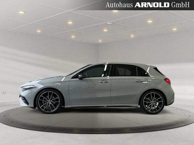 MERCEDES-BENZ A 200 AMG-Line Ansicht 2 für Fahrzeugdetailseite