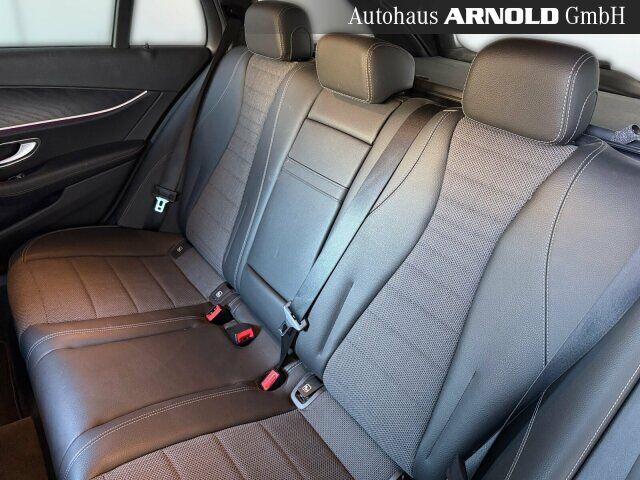 MERCEDES-BENZ E 220 T d Avantgarde Ansicht 13 für Fahrzeugdetailseite