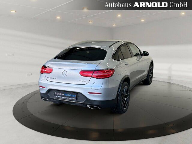 MERCEDES-BENZ GLC 350 e 4M Coupé AMG-Line Ansicht 4 für Fahrzeugdetailseite