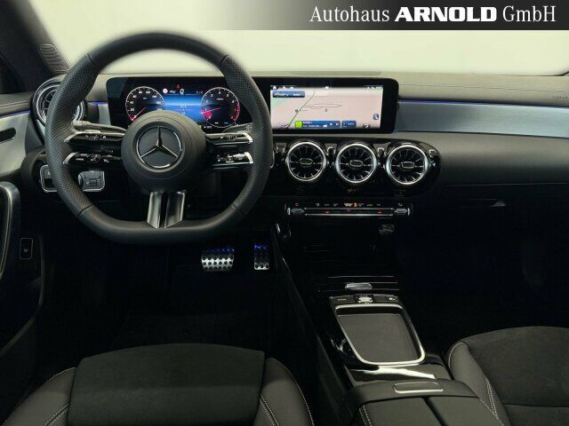 MERCEDES-BENZ CLA 200 Coupe AMG-Line Ansicht 8 für Fahrzeugdetailseite