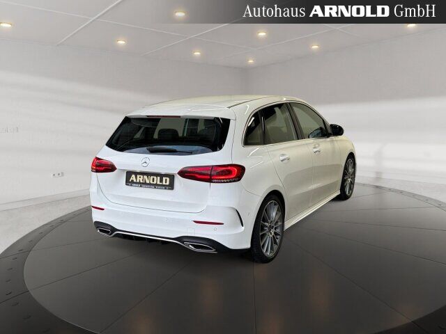 MERCEDES-BENZ B 180 AMG-Line Ansicht 4 für Fahrzeugdetailseite