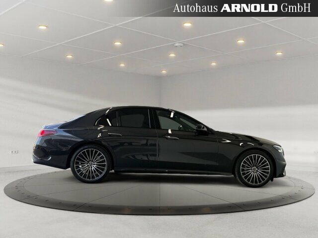 MERCEDES-BENZ E 450 d 4M AMG-Line Ansicht 5 für Fahrzeugdetailseite