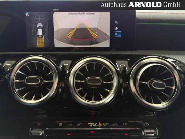 MERCEDES-BENZ CLA 200 Shooting Brake CLA 200 SB AMG-Line Ansicht 14 für Fahrzeugdetailseite
