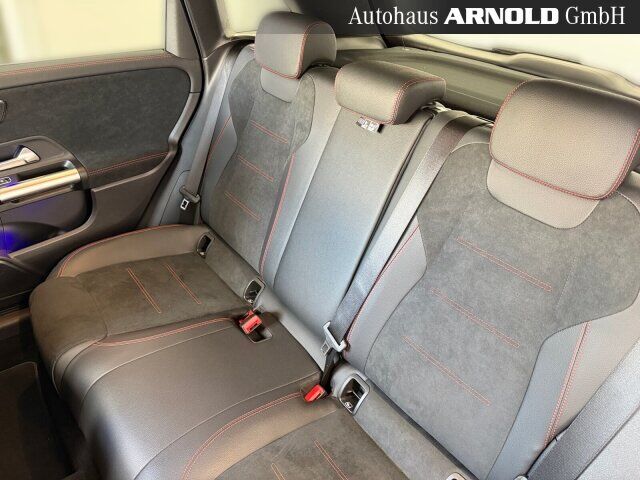 MERCEDES-BENZ B 200 AMG-Line-Prem. Ansicht 12 für Fahrzeugdetailseite