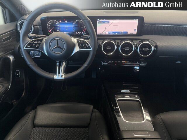MERCEDES-BENZ A 250 e Progressive Ansicht 8 für Fahrzeugdetailseite