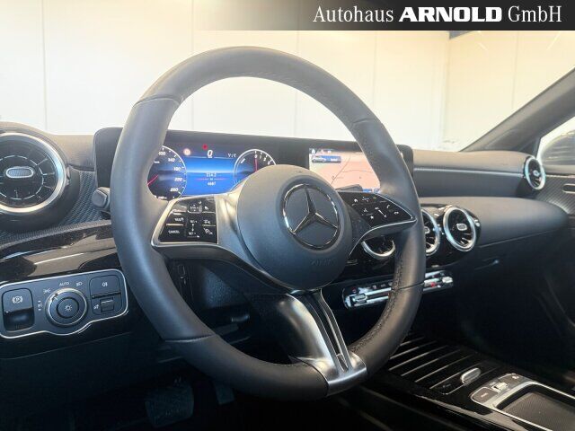 MERCEDES-BENZ A 250 e Progressive Ansicht 9 für Fahrzeugdetailseite