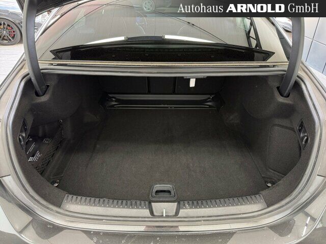 MERCEDES-BENZ E 220 d AMG-Line Ansicht 14 für Fahrzeugdetailseite