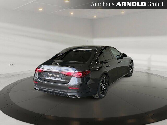 MERCEDES-BENZ E 220 d AMG-Line Ansicht 4 für Fahrzeugdetailseite