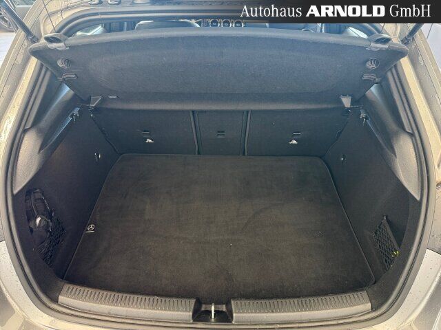 MERCEDES-BENZ A 180 Progressive Ansicht 13 für Fahrzeugdetailseite