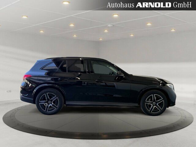 MERCEDES-BENZ GLC 220 d 4M AMG-Line Ansicht 5 für Fahrzeugdetailseite