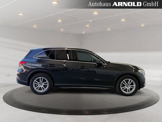 MERCEDES-BENZ GLC 220 d 4M Ansicht 5 für Fahrzeugdetailseite