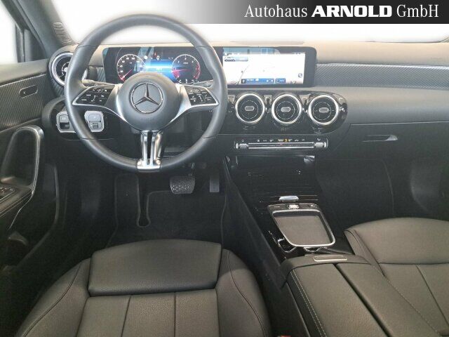 MERCEDES-BENZ A 200 d Progressive Ansicht 8 für Fahrzeugdetailseite