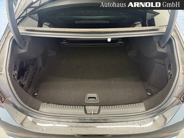 MERCEDES-BENZ E 220 d AMG-Line Ansicht 15 für Fahrzeugdetailseite