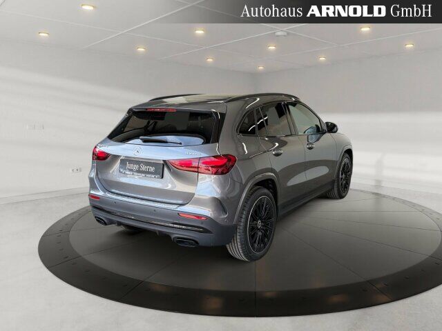 MERCEDES-BENZ GLA 250 4M AMG-Line Ansicht 4 für Fahrzeugdetailseite