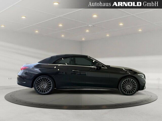 MERCEDES-BENZ CLE 180 Cabrio AMG-Line Ansicht 3 für Fahrzeugdetailseite