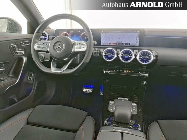 MERCEDES-BENZ CLA 250 e SB AMG-Line Ansicht 4 für Fahrzeugdetailseite