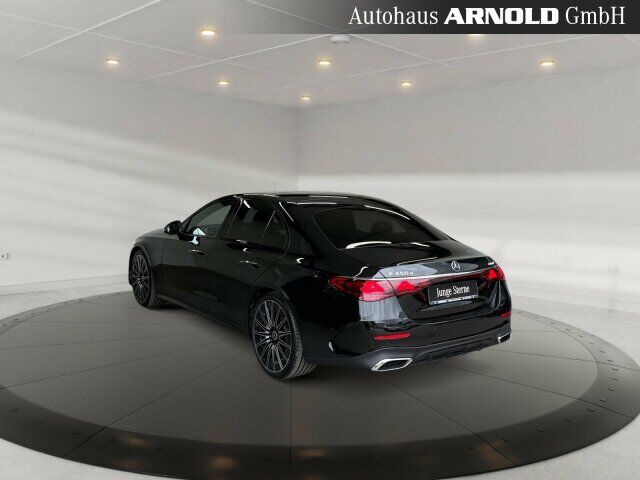 MERCEDES-BENZ E 450 d 4M AMG-Line Ansicht 3 für Fahrzeugdetailseite
