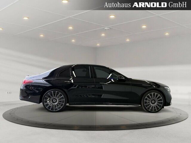 MERCEDES-BENZ E 450 d 4M AMG-Line Ansicht 5 für Fahrzeugdetailseite