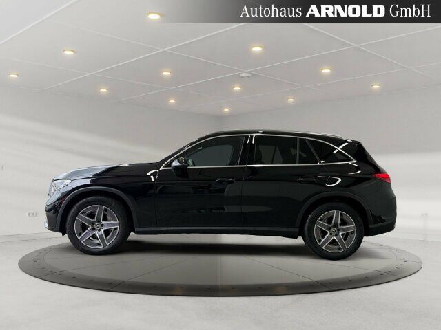 MERCEDES-BENZ GLC 300 d 4M AMG-Line Ansicht 2 für Fahrzeugdetailseite