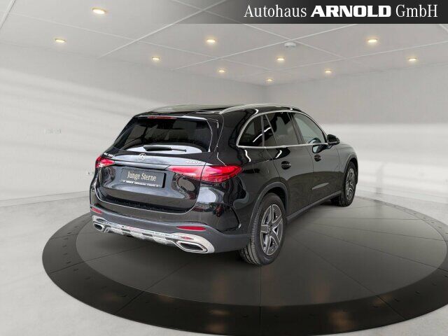 MERCEDES-BENZ GLC 300 d 4M AMG-Line Ansicht 4 für Fahrzeugdetailseite