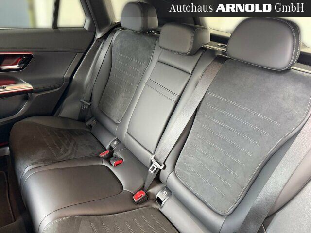 MERCEDES-BENZ GLC 300 d 4M AMG-Line Ansicht 13 für Fahrzeugdetailseite