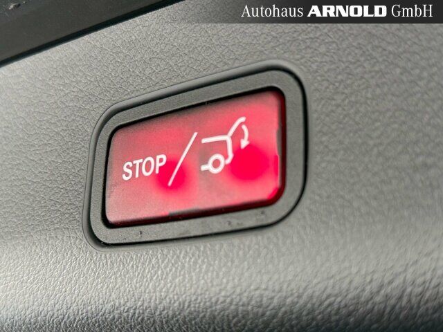 MERCEDES-BENZ GLC 300 d 4M AMG-Line Ansicht 15 für Fahrzeugdetailseite