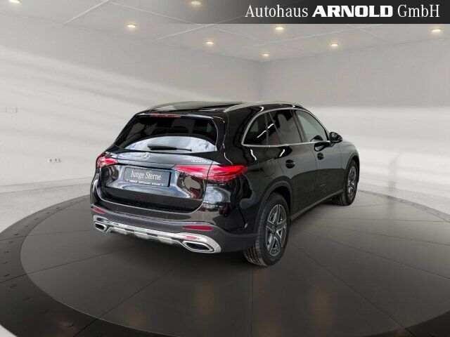 MERCEDES-BENZ GLC 300 d 4M AMG-Line Ansicht 4 für Fahrzeugdetailseite