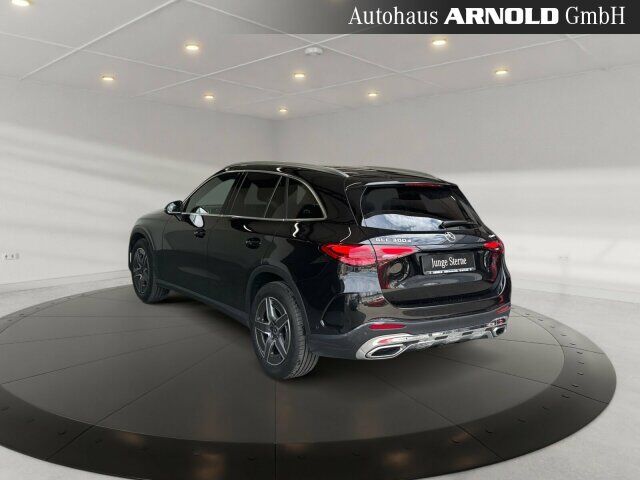 MERCEDES-BENZ GLC 300 d 4M AMG-Line Ansicht 3 für Fahrzeugdetailseite