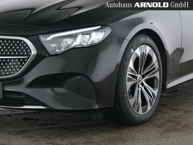 MERCEDES-BENZ E 200 Avantgarde Ansicht 3 für Fahrzeugdetailseite