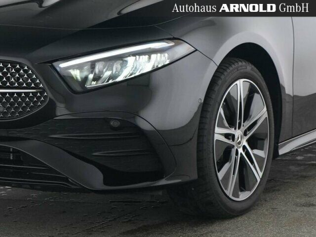 MERCEDES-BENZ A 250 e AMG-Line Ansicht 3 für Fahrzeugdetailseite