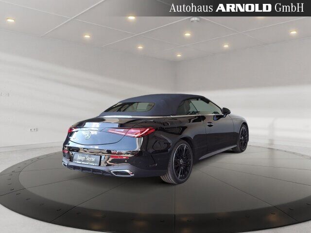 MERCEDES-BENZ CLE 200 Cabrio AMG-Line Ansicht 4 für Fahrzeugdetailseite
