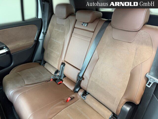 MERCEDES-BENZ GLB 250 4M AMG-Line Ansicht 13 für Fahrzeugdetailseite