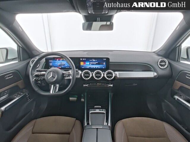MERCEDES-BENZ GLB 250 4M AMG-Line Ansicht 6 für Fahrzeugdetailseite
