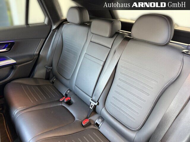 MERCEDES-BENZ GLC 200 4M AMG-Line Ansicht 14 für Fahrzeugdetailseite